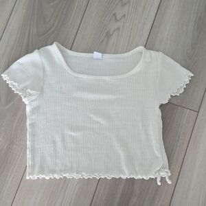 Girl's Cream Ribbed Lettuce-Edge Crop Top